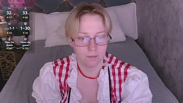 AlexandraGreen online show from June 14, 2026, 4:30 pm