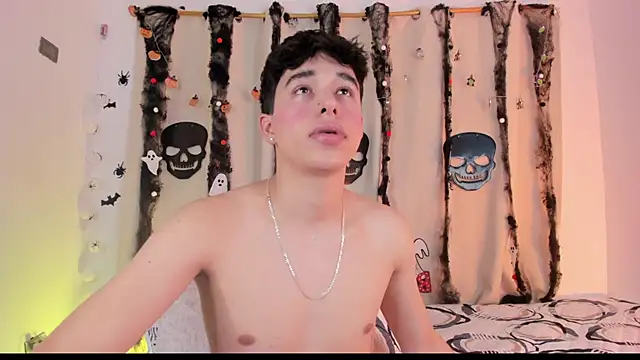 mrhot night online show from October 26, 2025, 12:00 am