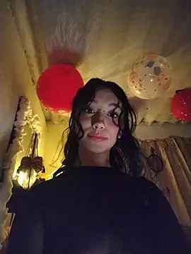 Snapshot of Ella_rr chatting on February 11, 2026, 3:50 am Ella rr online show from February 11, 2026, 3:50 am