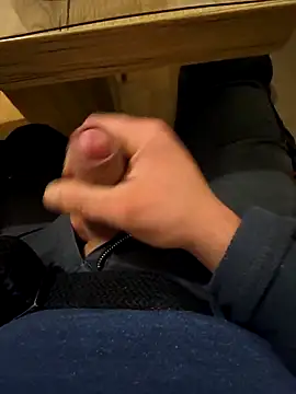 DarkNova9 online show from February 14, 2026, 1:28 am