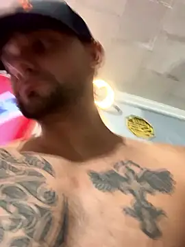 CaptHook931 online show from April 6, 2026, 9:16 pm