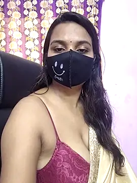 Snapshot of cutie_pei002 chatting on February 25, 2026, 6:13 am cutie pei002 online show from February 25, 2026, 6:13 am