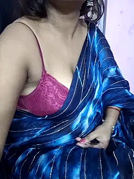 Snapshot of cutie_pei002 chatting on February 24, 2026, 6:09 pm cutie pei002 online show from February 24, 2026, 6:09 pm