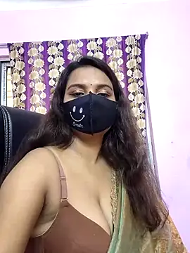 Snapshot of cutie_pei002 chatting on February 24, 2026, 6:03 am cutie pei002 online show from February 24, 2026, 6:03 am