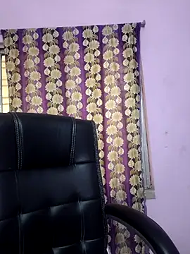 Snapshot of cutie_pei002 chatting on February 11, 2026, 7:41 am cutie pei002 online show from February 11, 2026, 7:41 am