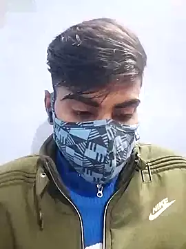 Snapshot of YourTarzan chatting on January 11, 2026, 6:37 pm YourTarzan online show from January 11, 2026, 6:37 pm