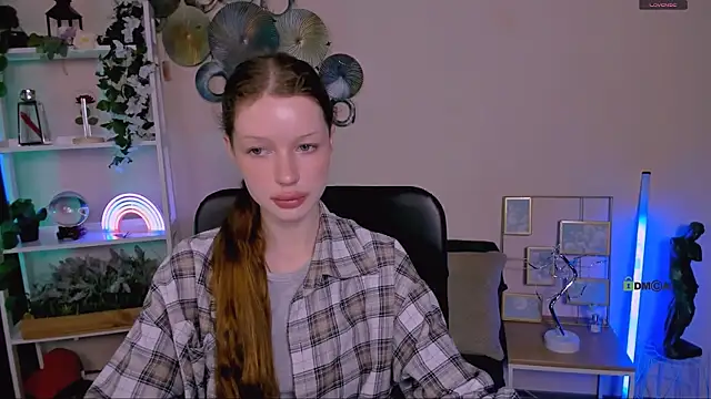 khloebeauty online show from May 9, 2026, 9:34 am