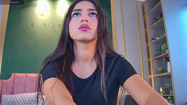 VanessaOlive online show from October 16, 2025, 5:05 am