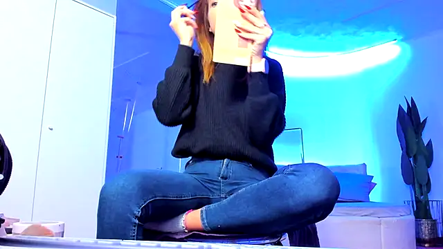 JessicaSky  online show from November 28, 2025, 7:14 pm