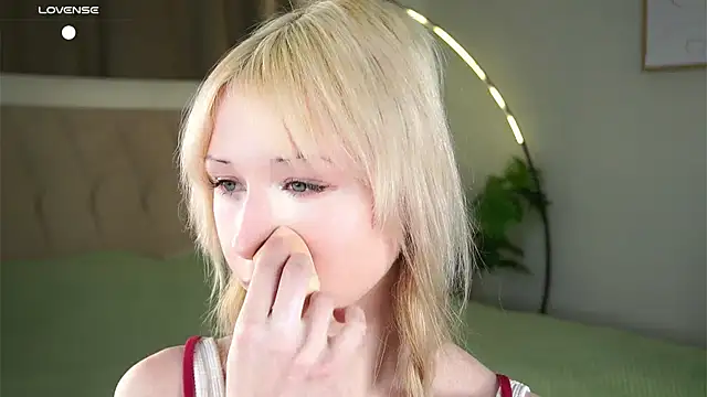 MarciDarugar online show from January 7, 2026, 3:17 pm