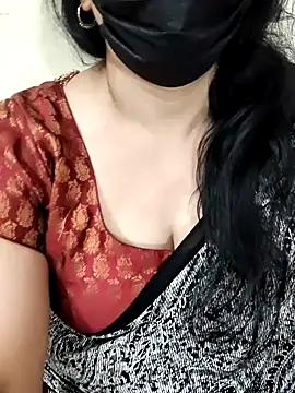 Devikha27 online show from April 29, 2026, 5:30 pm