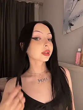 Snapshot of Lina_Thornton_ chatting on April 12, 2026, 8:56 pm Lina Thornton online show from April 12, 2026, 8:56 pm