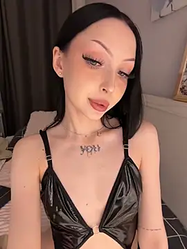 Snapshot of Lina_Thornton_ chatting on April 16, 2026, 4:41 pm Lina Thornton online show from April 16, 2026, 4:41 pm