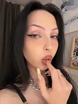 Snapshot of Lina_Thornton_ chatting on April 9, 2026, 4:46 pm Lina Thornton online show from April 9, 2026, 4:46 pm