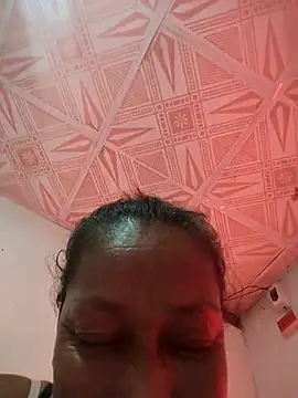 Naomi-Mature online show from April 5, 2026, 10:49 pm