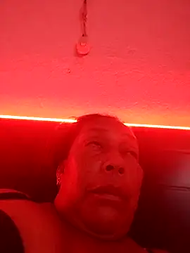 Naomi-Mature online show from April 15, 2026, 9:26 pm