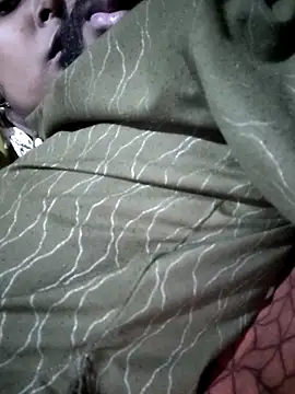 Snapshot of maskedlover321 chatting on February 15, 2026, 10:58 am maskedlover321 online show from February 15, 2026, 10:58 am