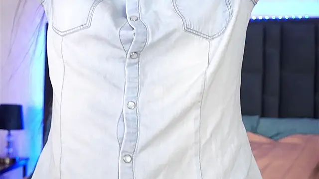 EmilyPrincy online show from October 9, 2025, 12:06 pm