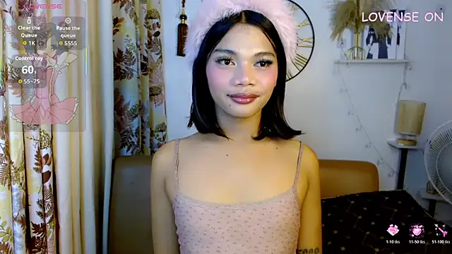 extremeJiana online show from October 21, 2025, 6:57 am