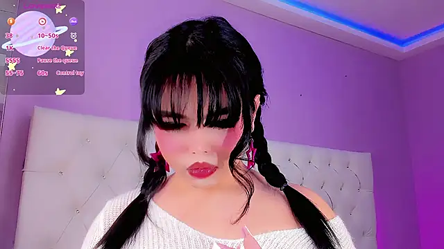 DaniielaV online show from January 13, 2026, 1:48 pm