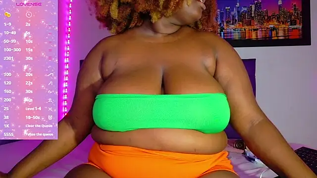 ebony NeighborMoans online show from March 25, 2026, 3:17 am