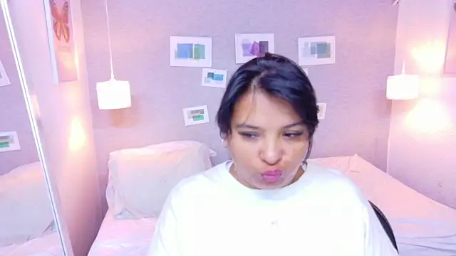 fat naughtyass online show from July 24, 2026, 1:07 pm