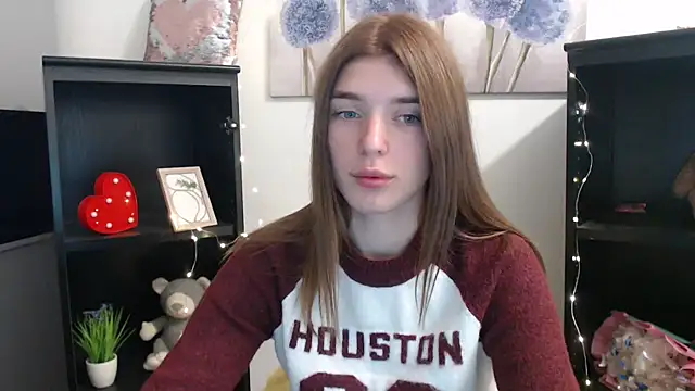 JuiceLips   online show from October 22, 2025, 12:59 pm