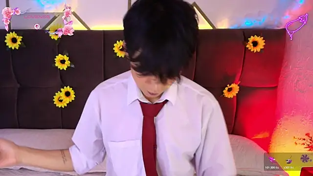 AleAurarashi online show from April 19, 2026, 5:19 am