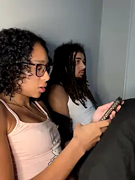 cupcakemia online show from September 12, 2025, 3:45 pm