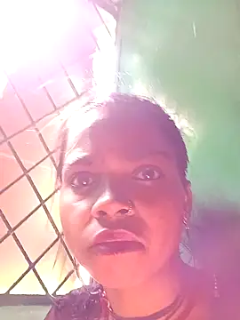 HotPiya439 online show from October 14, 2025, 5:41 am