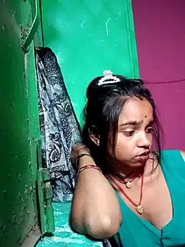 HotPiya439 online show from October 17, 2025, 11:50 pm
