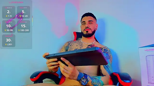 amodeus bael  online show from November 9, 2025, 8:18 am