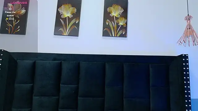 mamaneedsfun online show from March 26, 2026, 12:47 pm