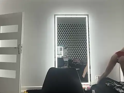 FluffySlutt online show from January 13, 2026, 1:26 pm