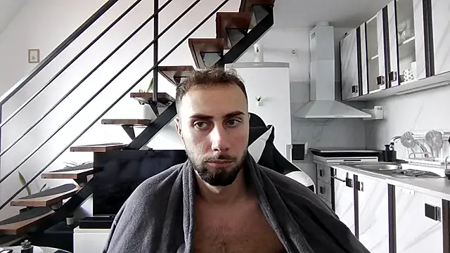 RyanStorm  online show from October 8, 2025, 9:33 am