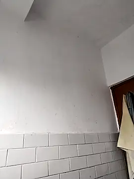 avi007p online show from February 26, 2026, 5:07 am