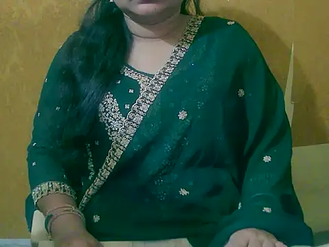 Snapshot of Saniya_K chatting on September 22, 2025, 3:07 pm Saniya K online show from September 22, 2025, 3:07 pm