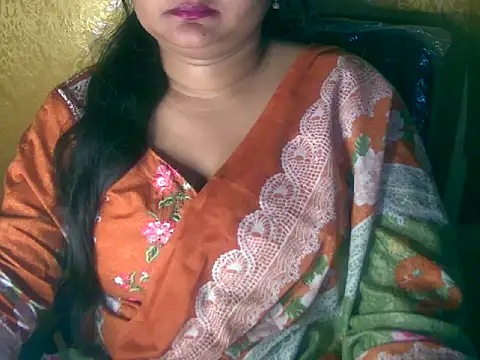 Snapshot of Saniya_K chatting on October 13, 2025, 7:26 pm Saniya K online show from October 13, 2025, 7:26 pm