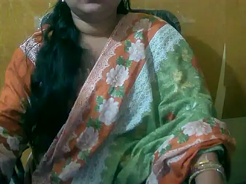 Snapshot of Saniya_K chatting on September 25, 2025, 3:51 pm Saniya K online show from September 25, 2025, 3:51 pm