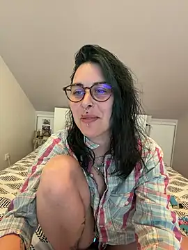 LadyNocturne online show from May 20, 2026, 2:03 pm