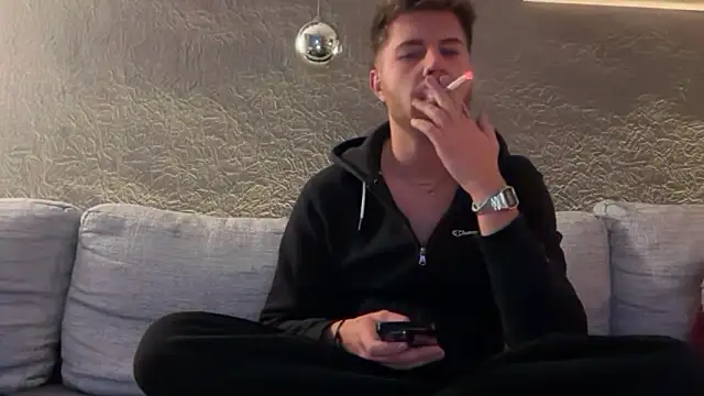 RioBlaze online show from November 20, 2025, 5:46 pm