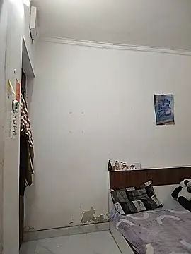 Sexy vernilla online show from July 9, 2026, 10:20 pm