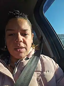 GoddessChantelle online show from November 17, 2025, 1:15 pm