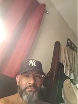 Cruz1522 online show from October 24, 2025, 9:41 am