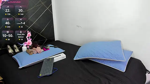 Bora Lajuana online show from June 2, 2026, 4:01 am