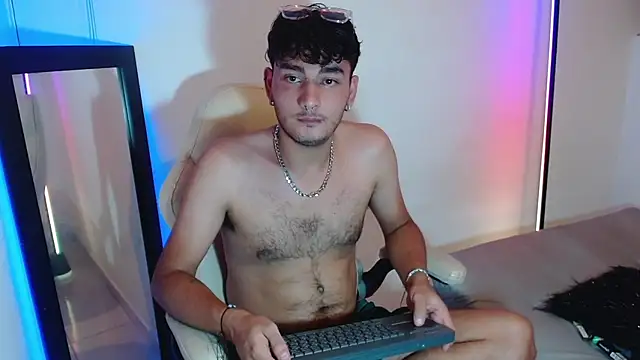 Valentin peach online show from September 22, 2025, 10:49 pm