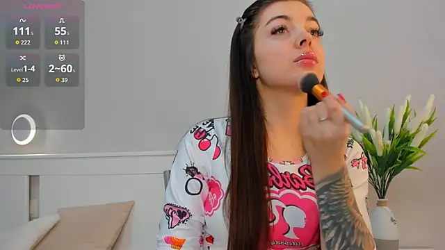 AuroraVice online show from November 5, 2025, 6:27 am