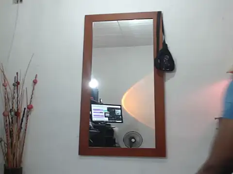 DEMOND 333 online show from September 9, 2025, 12:58 pm