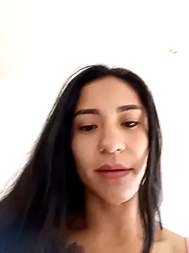 Liahdiaz  online show from November 26, 2025, 12:38 pm