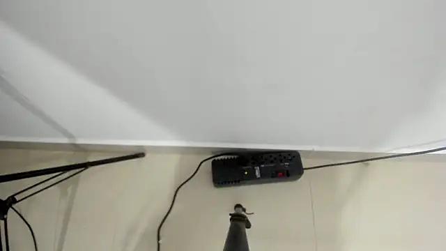 Rihanna hotx online show from December 19, 2025, 2:59 am